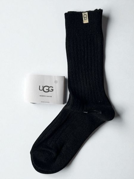 Жіночі шкарпетки UGG Rib Knit Slouchy Crew Socks Чоний One Size 1014832-BLK2 фото